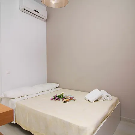 Apartament Iperion G2-2 *