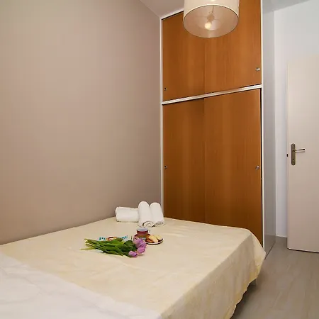 Iperion G2-2 Apartament